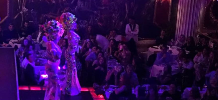 Estambul por la noche Arabesque o Cahide