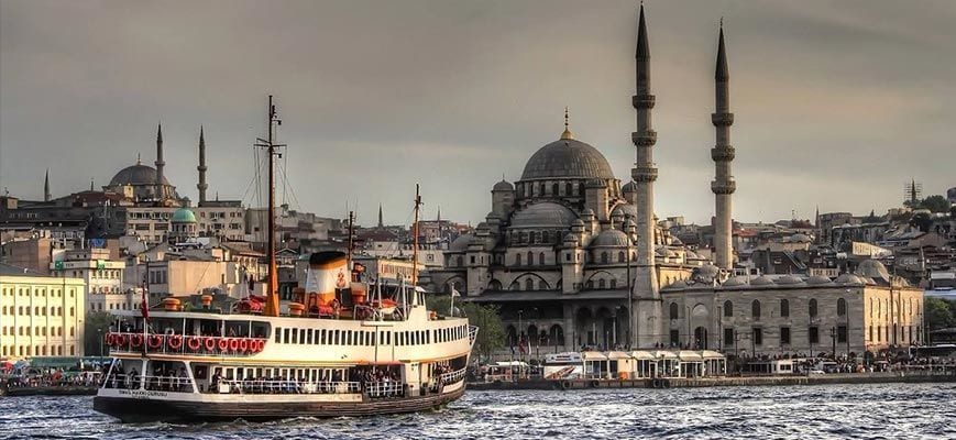 One day Visits to Istanbul and Three Different Proposals