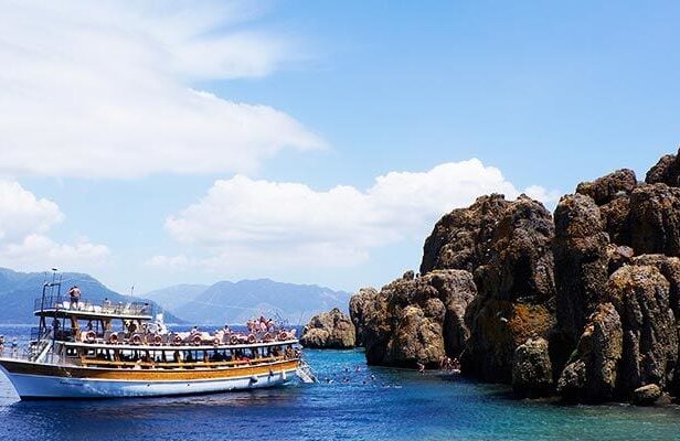 CRUISE BY THE LICIA COAST